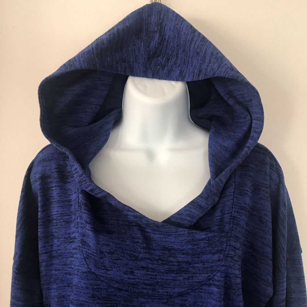 Athleta Sports Top Pullover Hoodie View 4